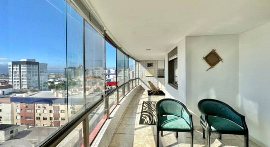 Apartamento com 115m², 2 dormitórios, 1 suíte, 2 vagas no bairro Centro em Capão da Canoa